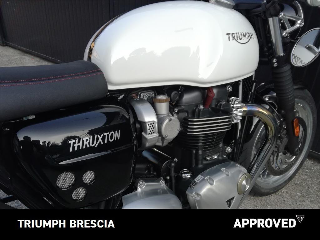 Triumph Thruxton 1200 