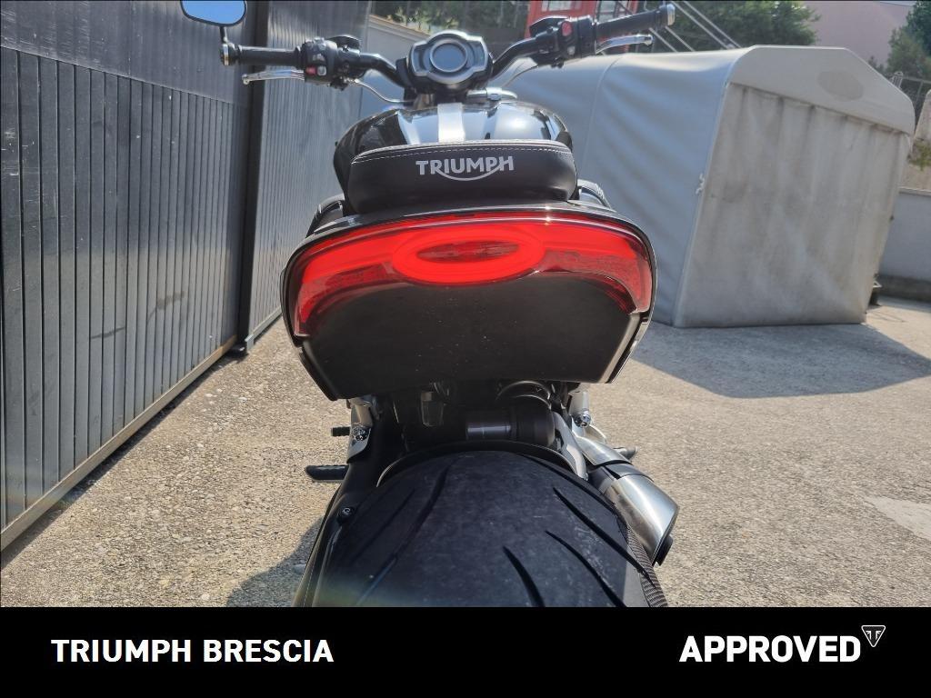 TRIUMPH Rocket III 2500 R