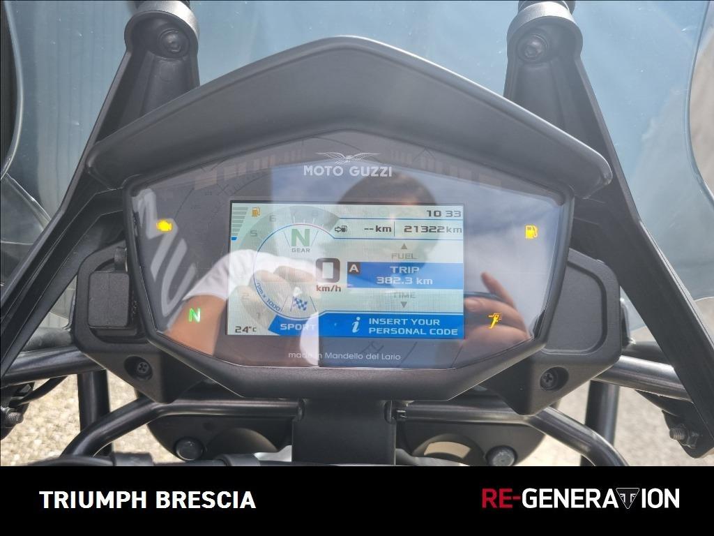 MOTO GUZZI V85 TT Abs
