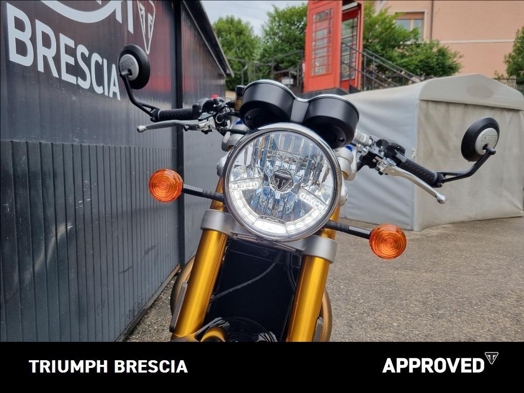 TRIUMPH Thruxton 1200 RS