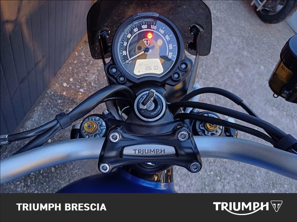 TRIUMPH Street Scrambler 900 