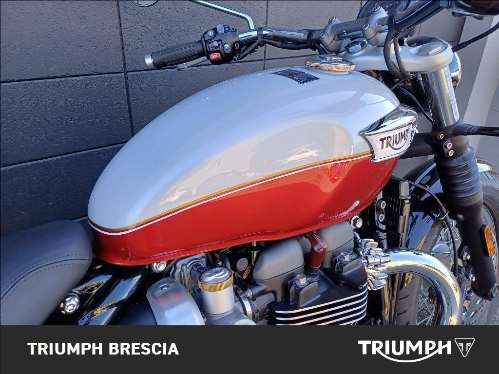 TRIUMPH Bonneville 1200 Speedmaster Snowdonia/Cranberry Red E5