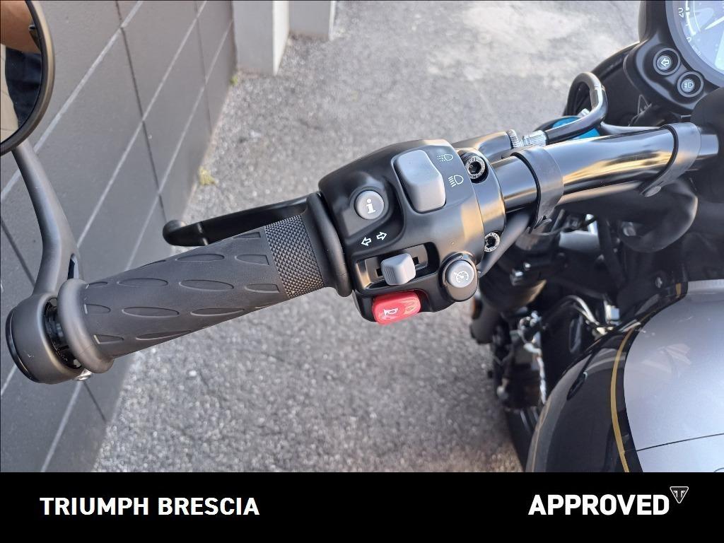 TRIUMPH Bonneville 1200 Bobber Icon Edition E5+