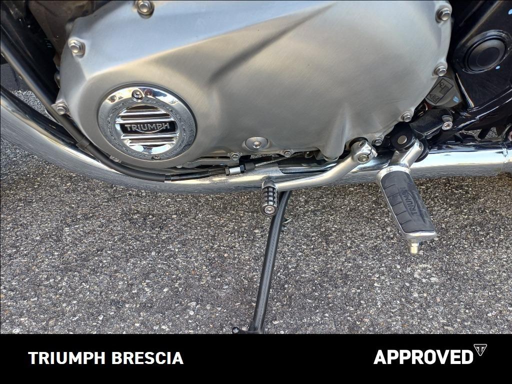 TRIUMPH Bonneville 1200 T120 Stealth Edition Abs E5