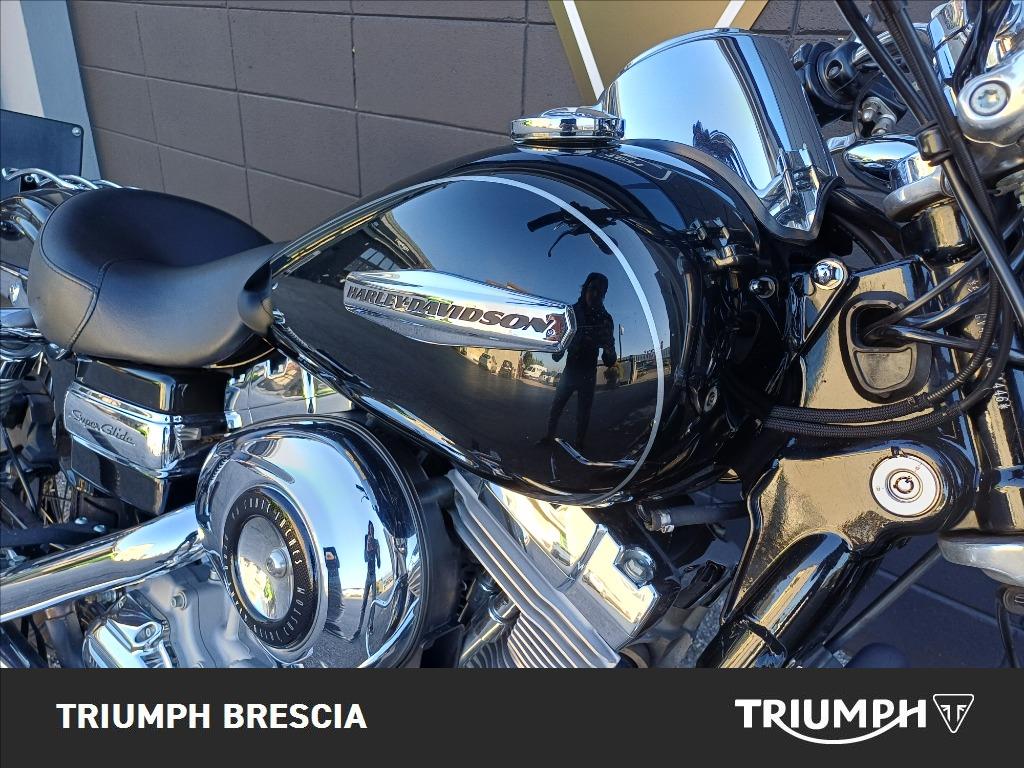 HARLEY DAVIDSON Dyna Super Glide 1584 Custom