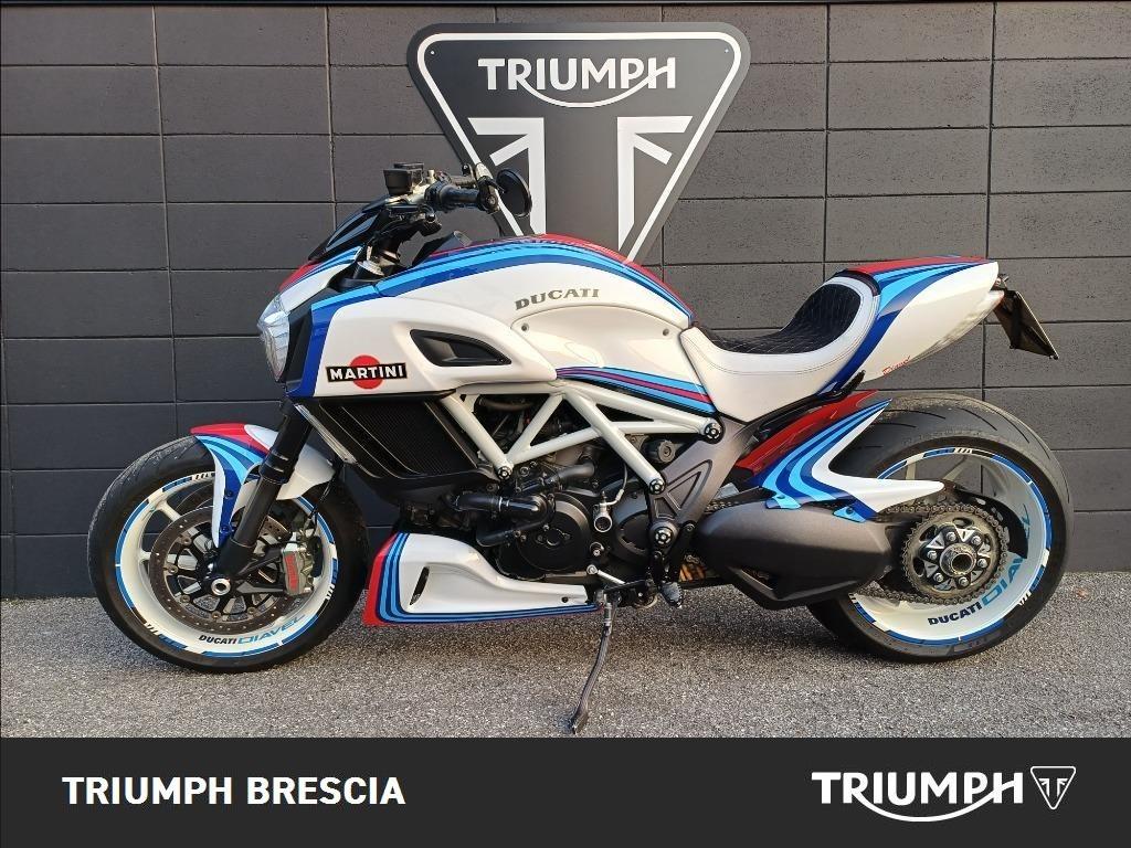 DUCATI Diavel 1199 Carbon