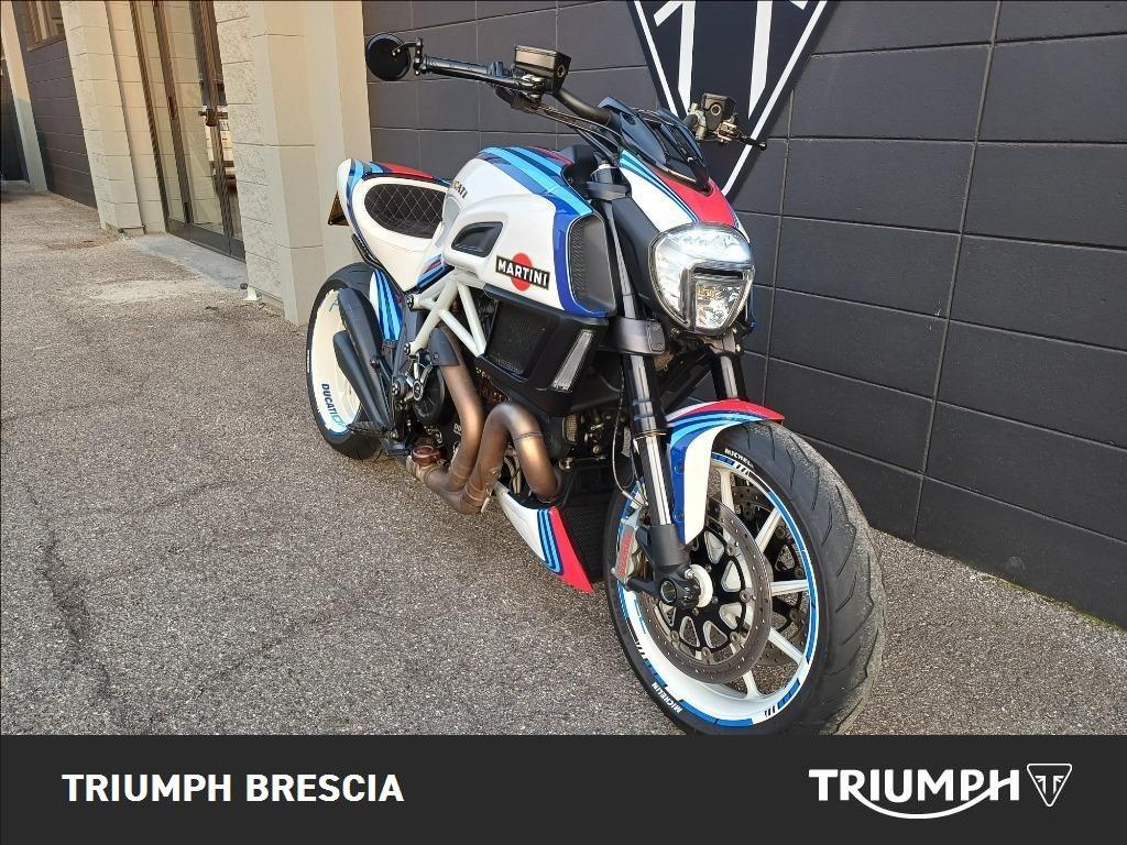 DUCATI Diavel 1199 Carbon