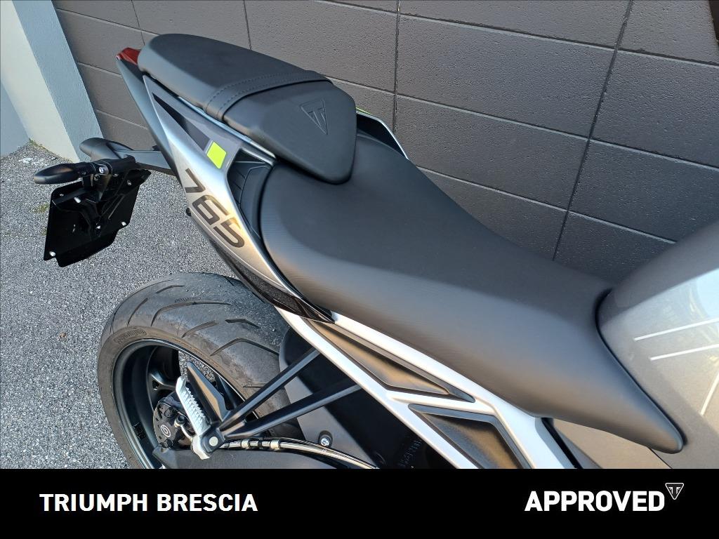 TRIUMPH Street Triple 765 R