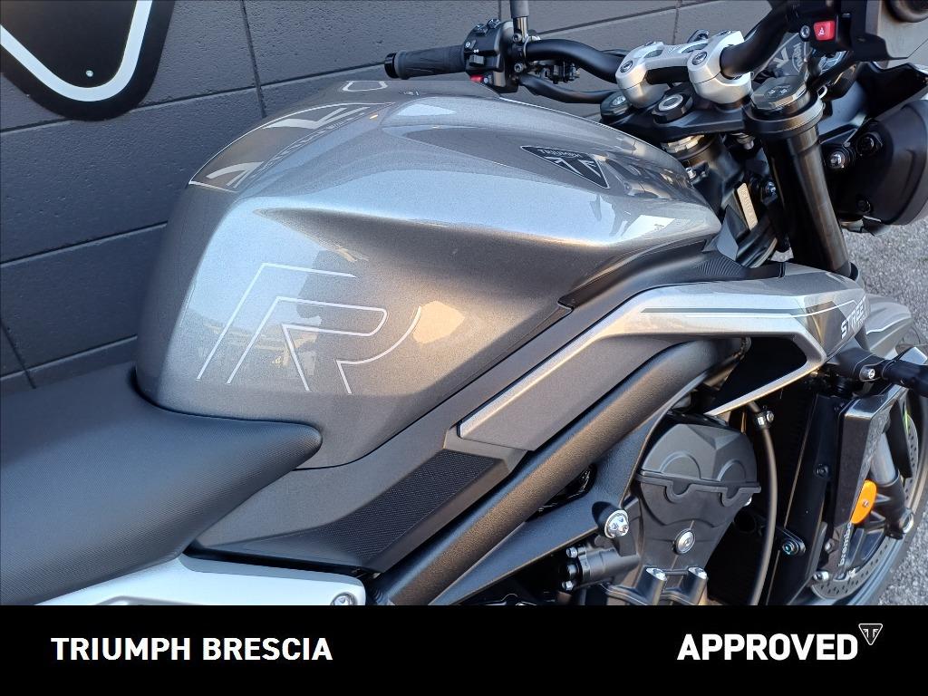 TRIUMPH Street Triple 765 R