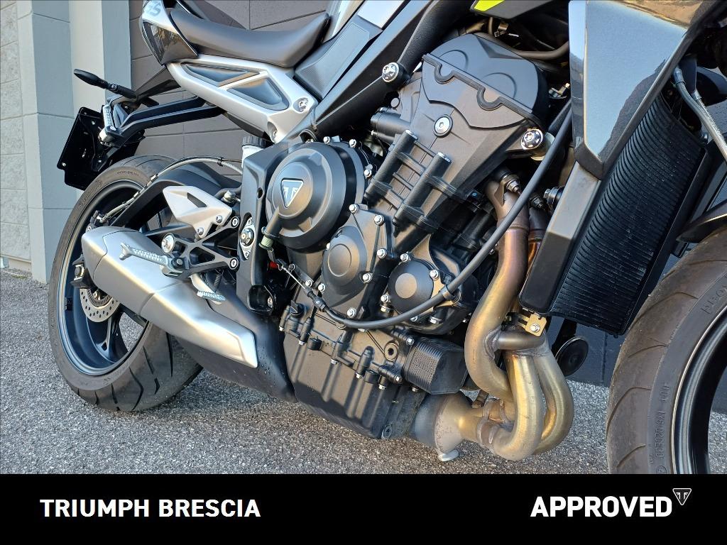 TRIUMPH Street Triple 765 R