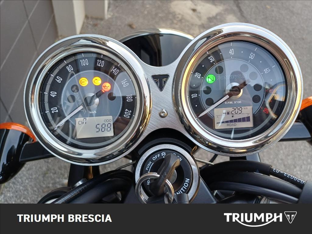 TRIUMPH Bonneville 900 T100 E5+