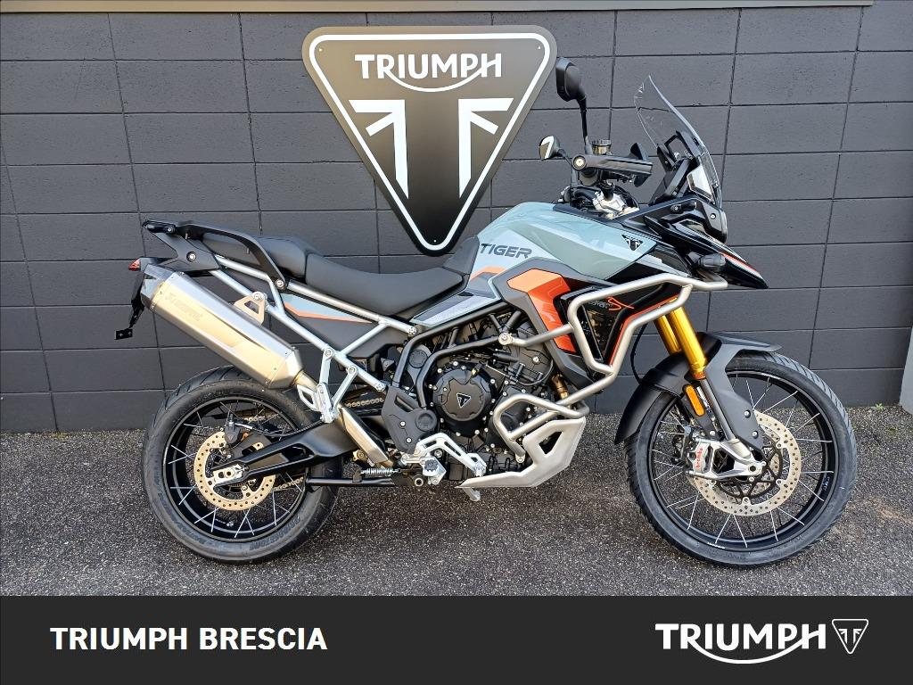 TRIUMPH Tiger 900 Desert Edition