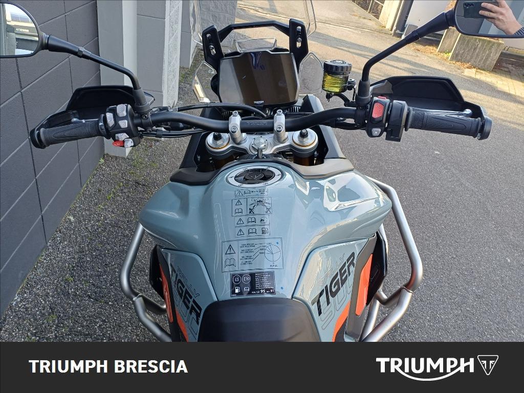 TRIUMPH Tiger 900 Desert Edition