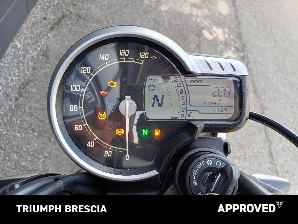 TRIUMPH Speed 400 Abs