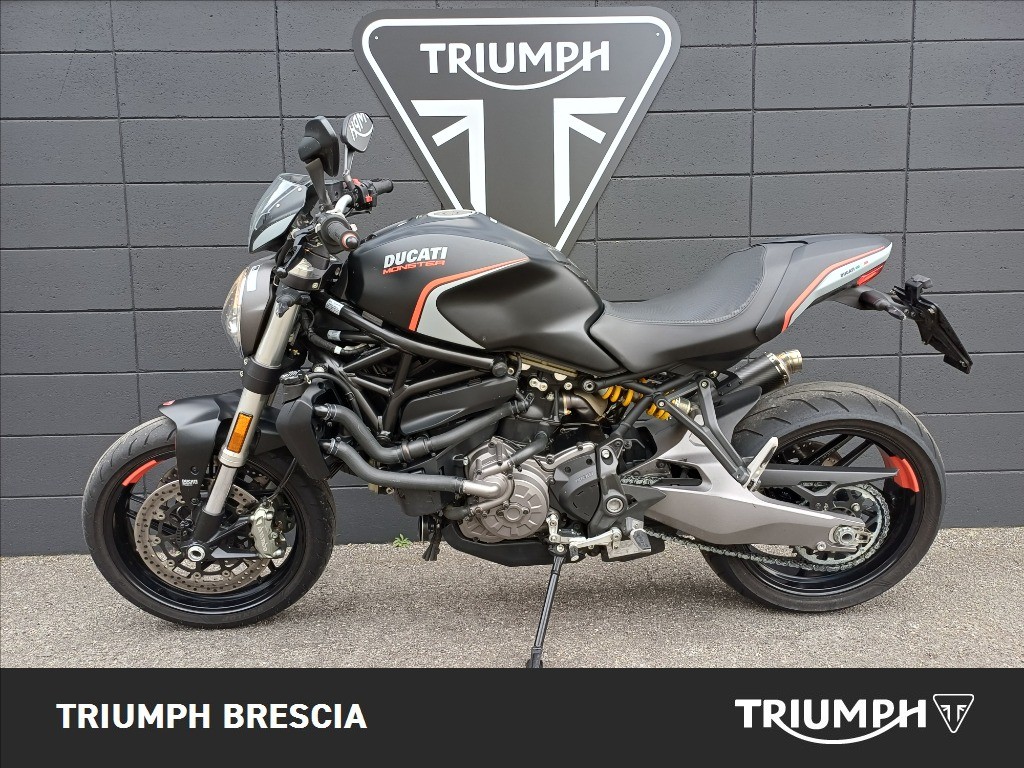 DUCATI Monster 821 Stealth