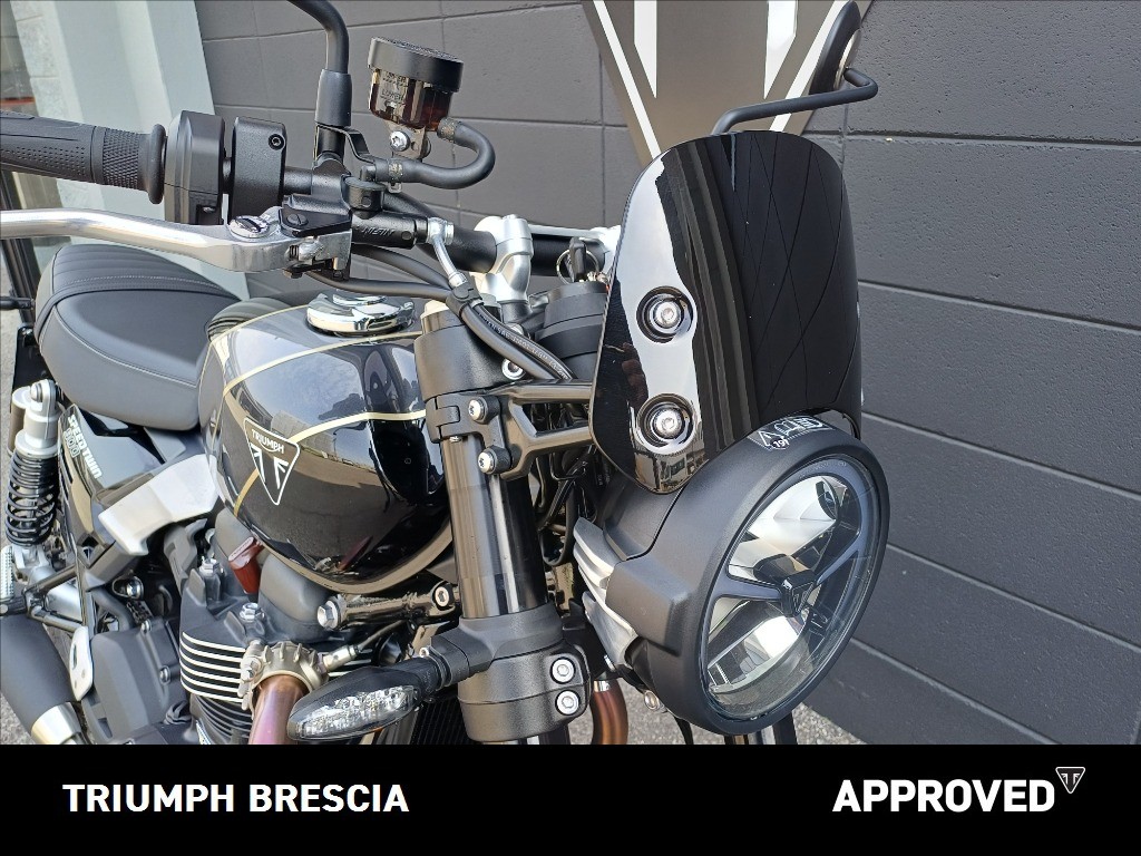 TRIUMPH Speed Twin 900 Phantom Black/Aurum Gold Abs