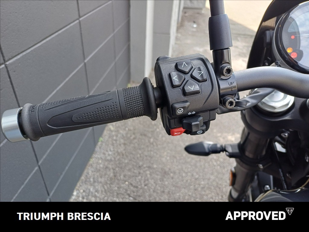 TRIUMPH Speed Twin 900 Phantom Black/Aurum Gold Abs