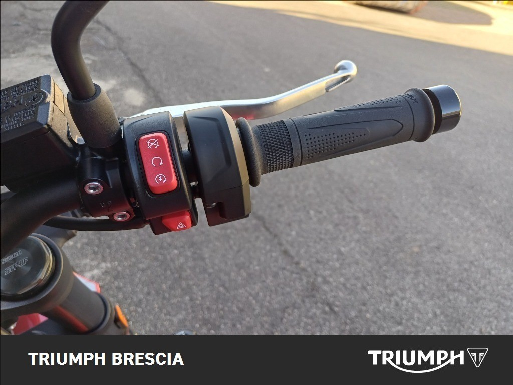 TRIUMPH Trident 800 Carnival Red Abs