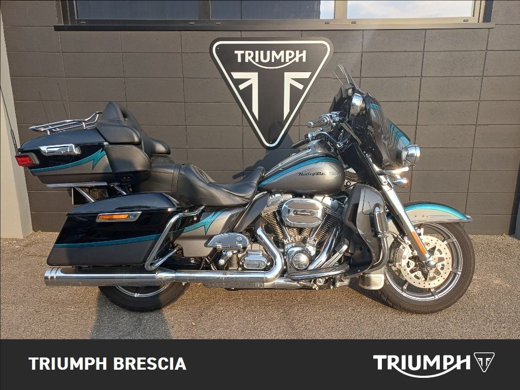 HARLEY-DAVIDSON CVO 1800 Ultra Limited 