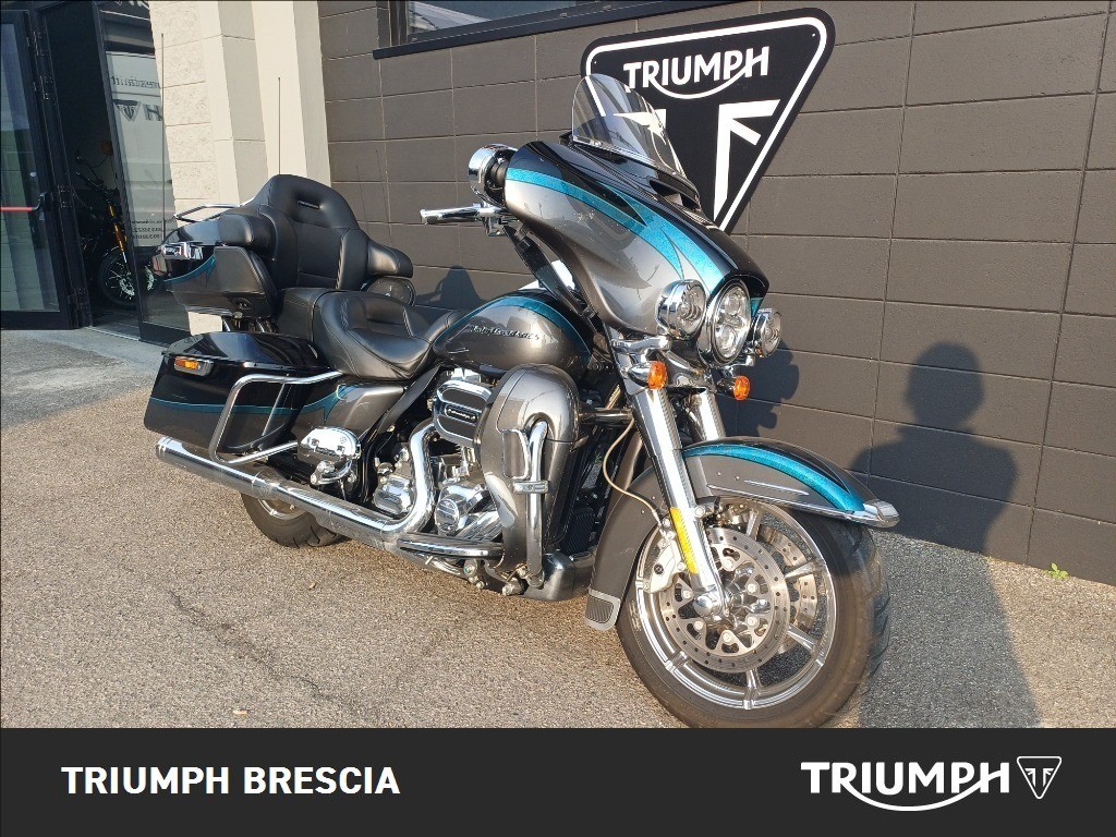 HARLEY-DAVIDSON CVO 1800 Ultra Limited 