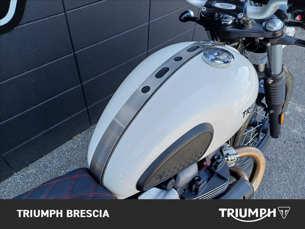 TRIUMPH Street Scrambler 900 