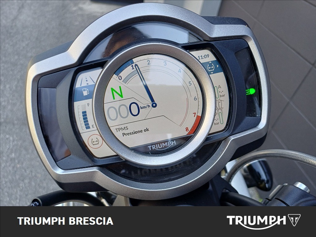 TRIUMPH Scrambler 1200 XE Baja Orange/Phantom Black Abs