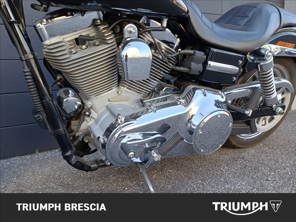 HARLEY-DAVIDSON Dyna Super Glide 1584 Custom