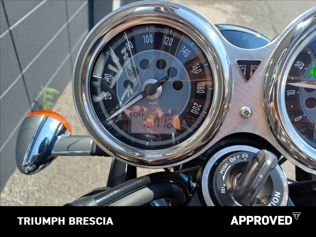 TRIUMPH Bonneville 1200 T120 Abs E5