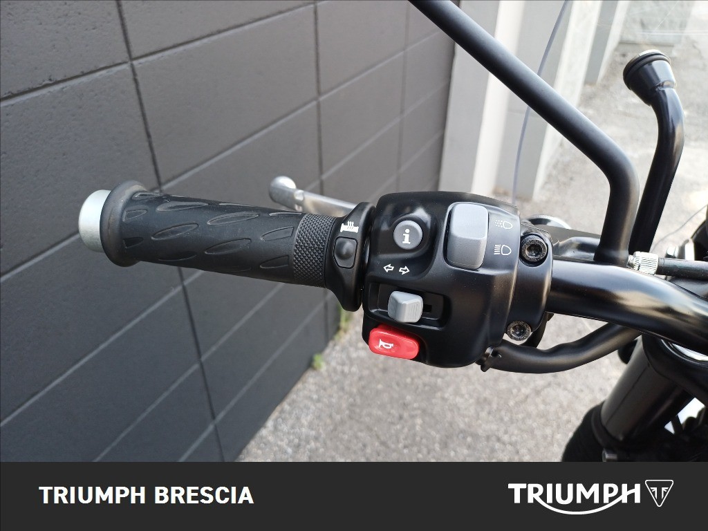 TRIUMPH Bonneville 1200 T120 Black Abs
