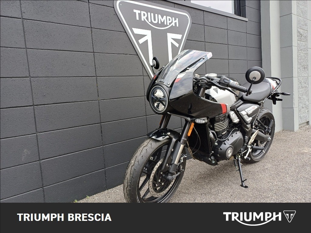 TRIUMPH Thruxton 400 Phantom Black / Aluminium Silver Abs