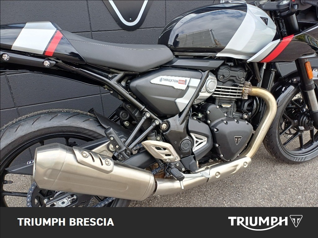 TRIUMPH Thruxton 400 Phantom Black / Aluminium Silver Abs
