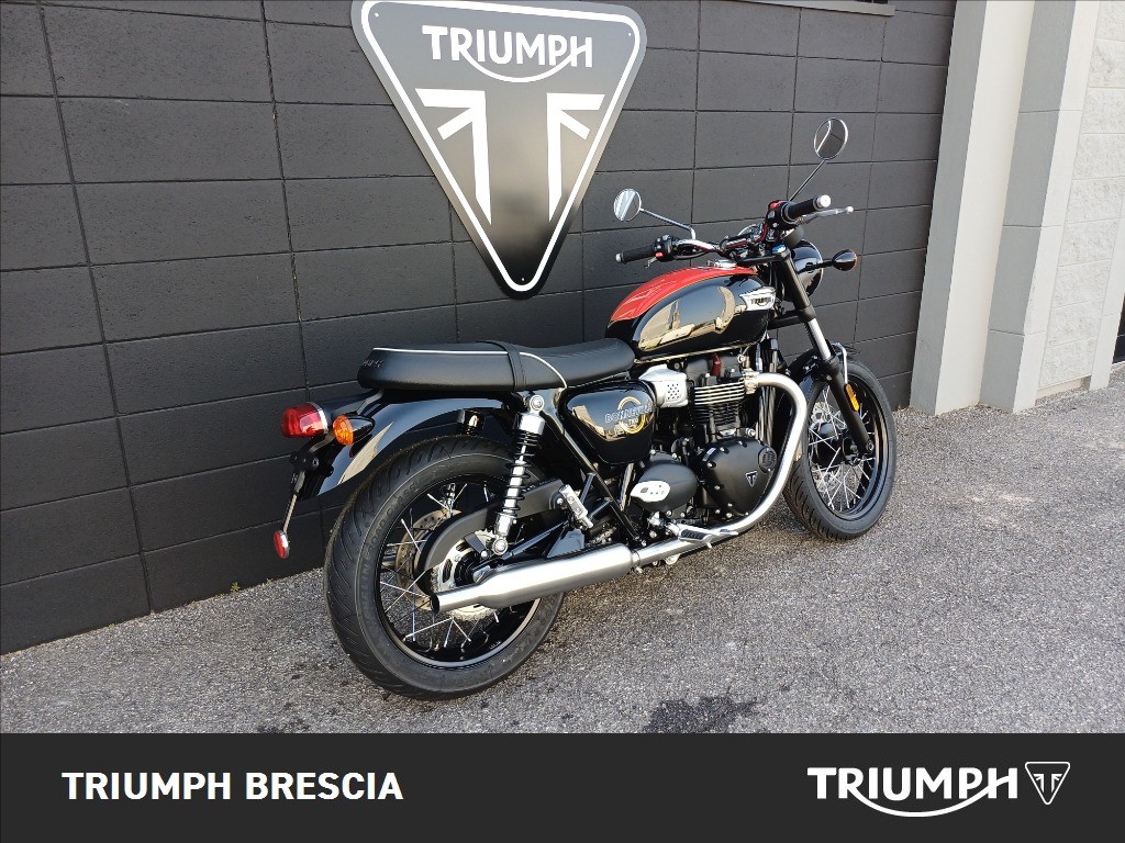 TRIUMPH Bonneville 900 T100 