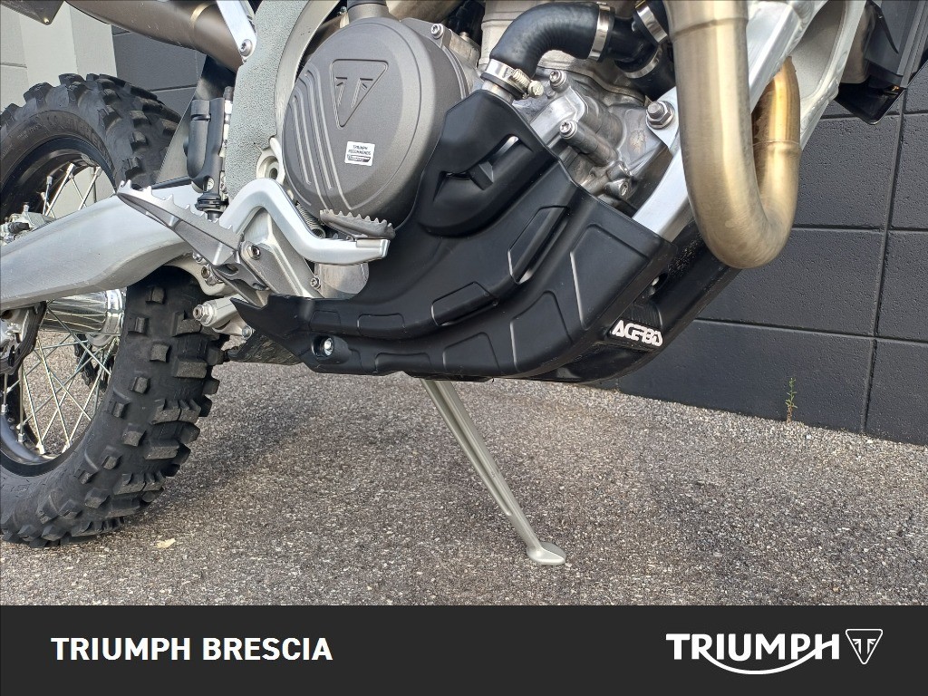 TRIUMPH TF 250 E Abs