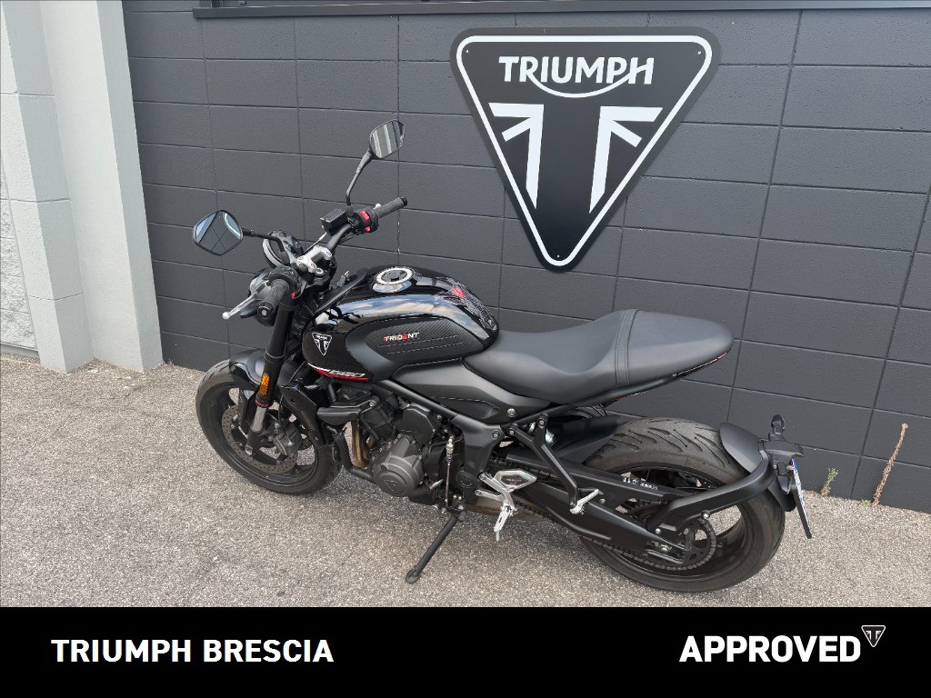 TRIUMPH Trident 660 Jet Black Abs