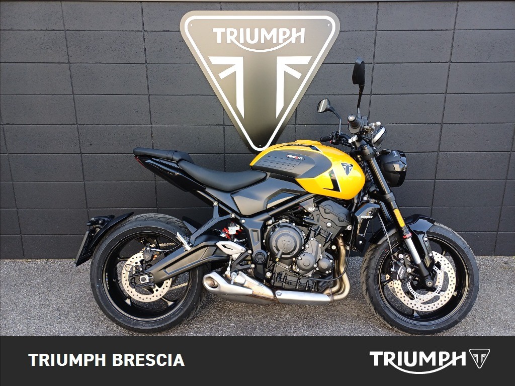 TRIUMPH Trident 660 Cosmic Yellow Abs